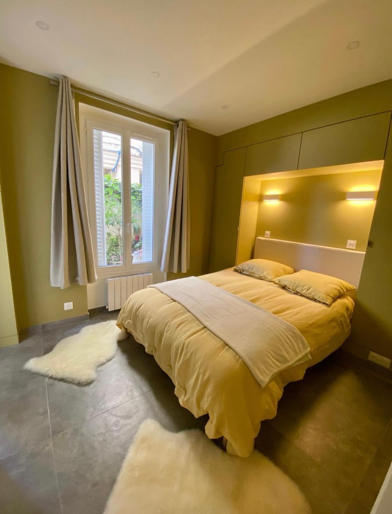 Chez Les Artistes De Menilmontant Apartment ปารีส ภายนอก รูปภาพ