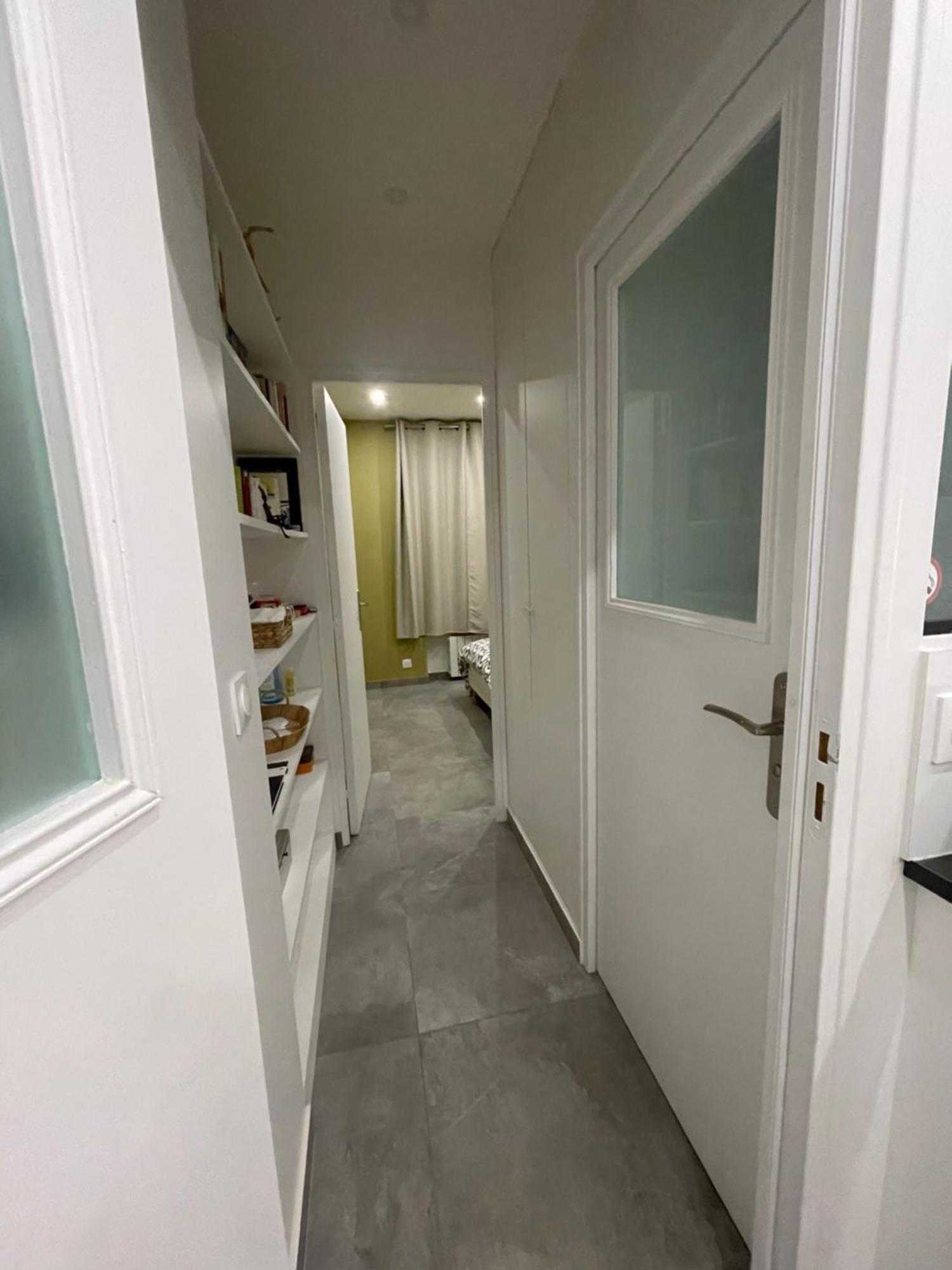 Chez Les Artistes De Menilmontant Apartment ปารีส ภายนอก รูปภาพ